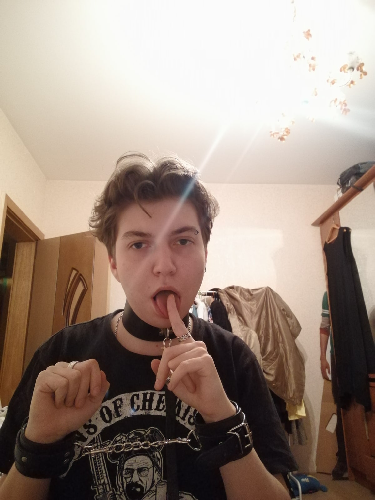 alt