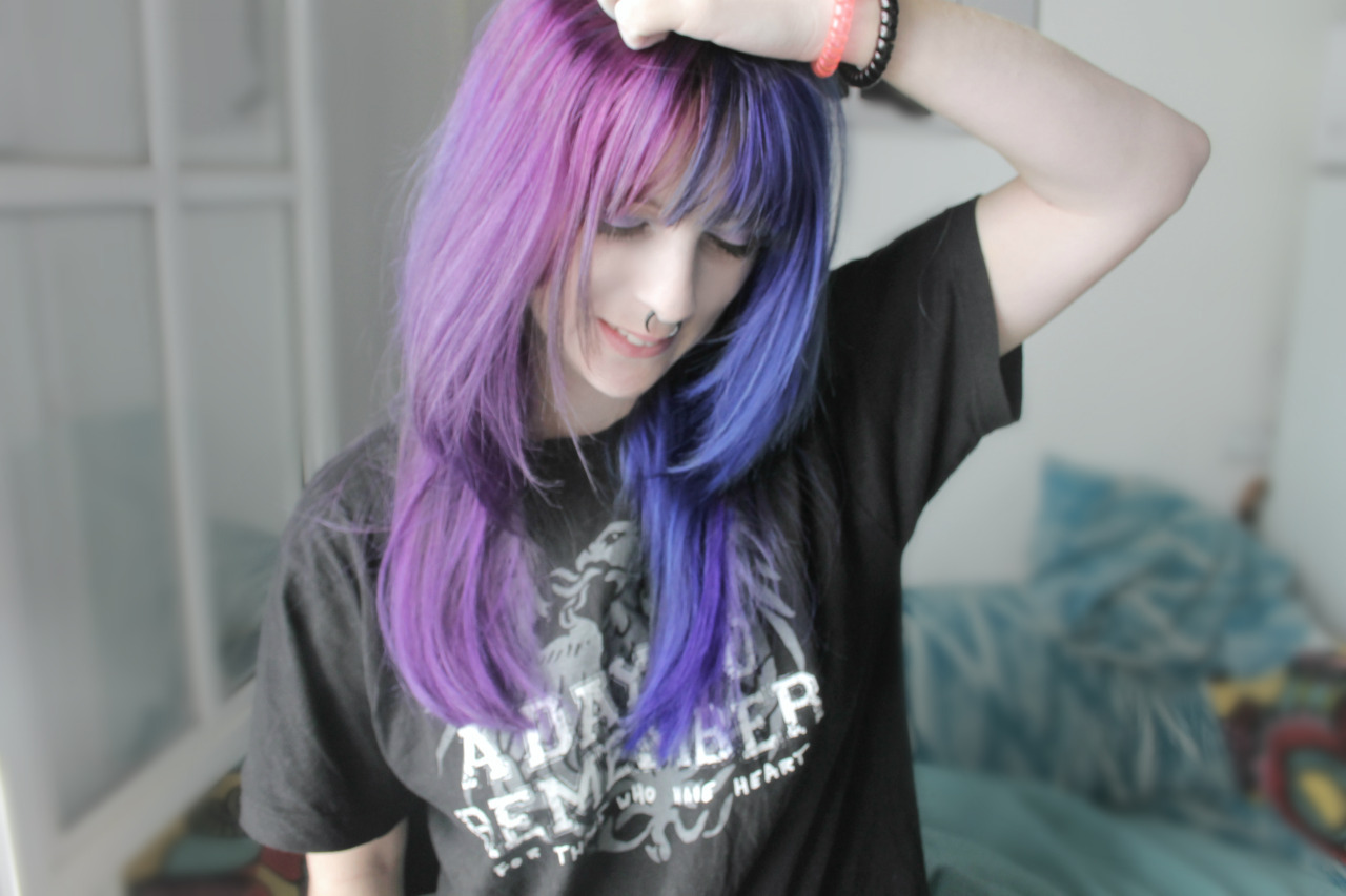 alt