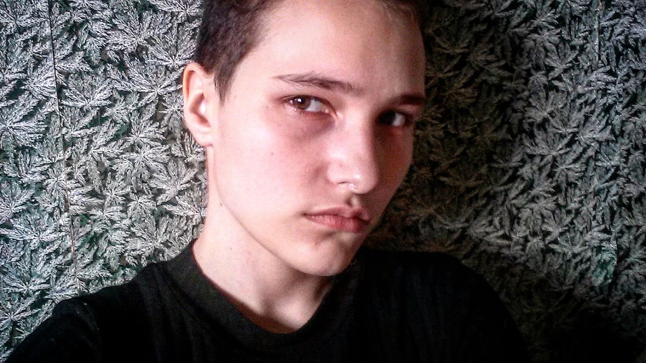 alt