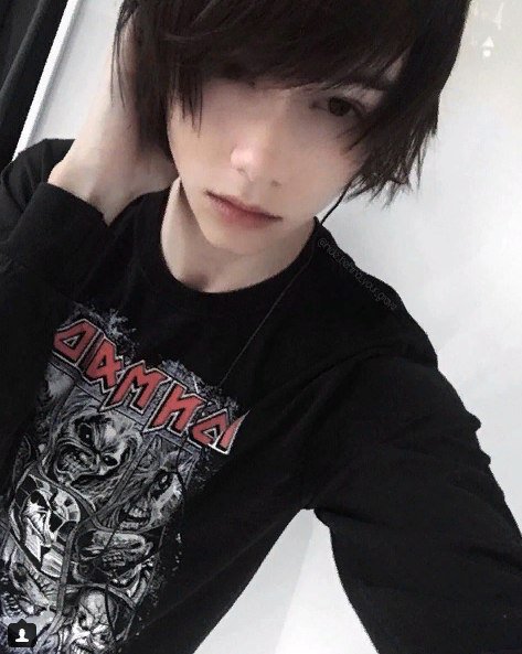 alt